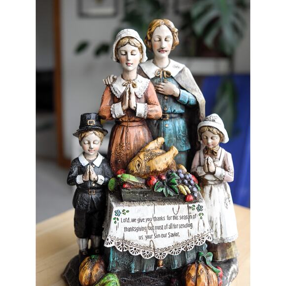 Praying Pilgrims Family Sculpture 12" Thanksgiving Centerpiece Roman Inc 2005 - Picture 1 of 10